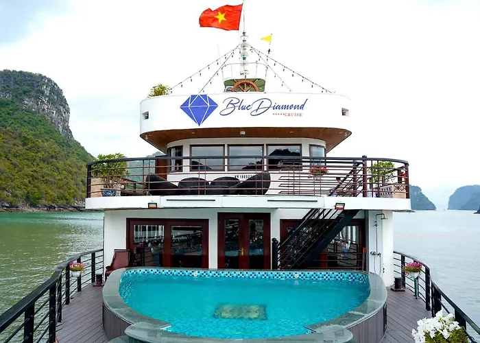 Blue Diamond Cruise Botel