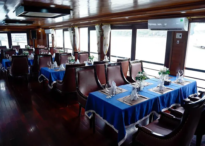 Botel Blue Diamond Cruise