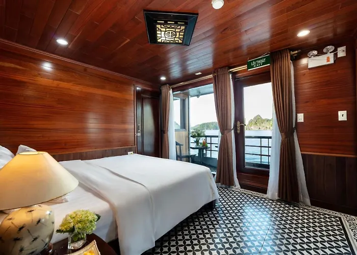 Botel Blue Diamond Cruise